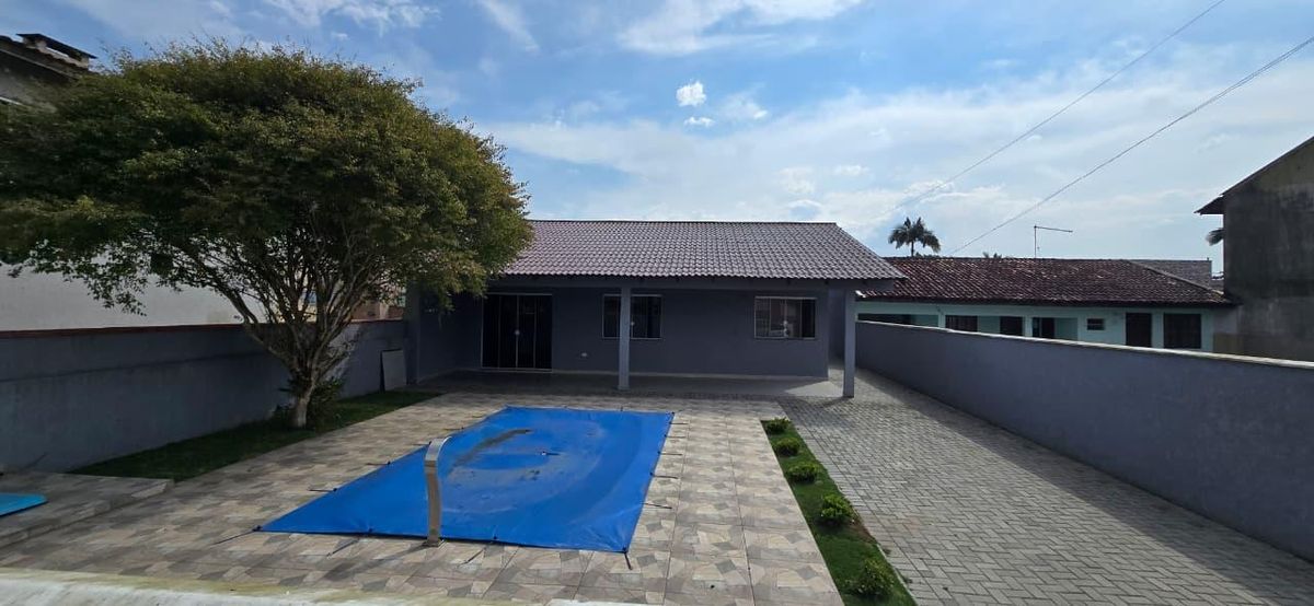 Casa aconchegante com Piscina e Edícula São José 1 - Casa em São José I, Itapoá - à venda - Imobiliária Cimax Ltda