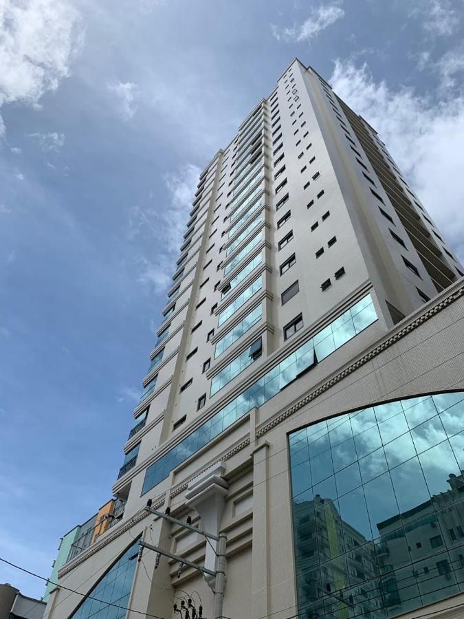 VILLA DE SIENA ITAPEMA - Apartamento em Meia Praia, Itapema - à venda - JSobrinho Imóveis