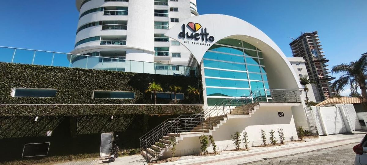 Apto - 2 Suítes - Sacada c/ Chur - Mobiliado - Ressacada - Itajaí/SC - Apartamento em Ressacada, Itajaí - para locação - Denis Alexandre Imóveis