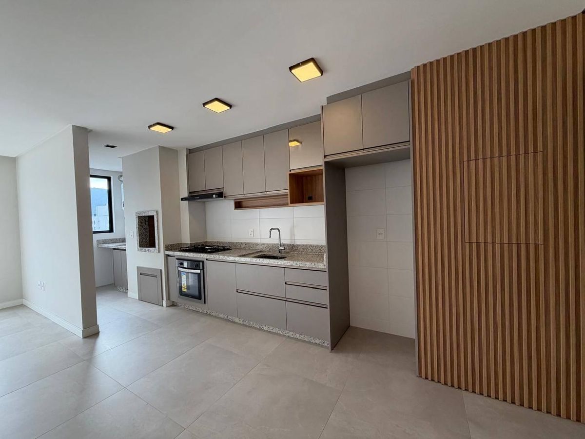 Apartamento NOVO para Locação, 2 Dormitórios | Bairro das Nações | Ed Monte Fiori em Balneário Camboriú - Apartamento em Nações, Balneário Camboriú - para locação - Hárpia Imóveis