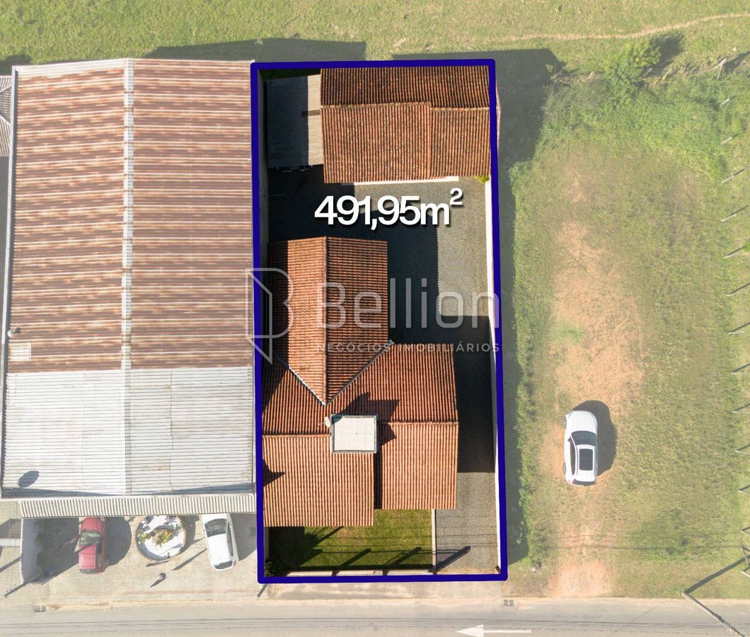 Casa com edícula à Venda em Rio dos Cedros/SC