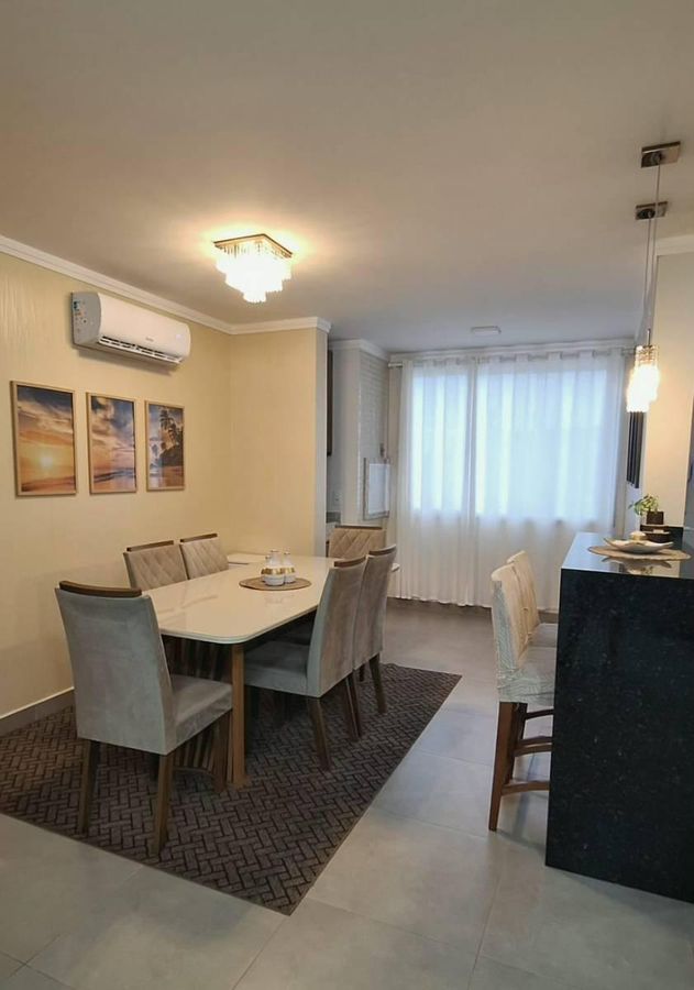 Apartamento à Venda 2 Quartos (Sendo 1 Suíte), 72m² Privativos, 1 Vaga de Garagem, Mobiliado em Bombas - Bombinhas/SC