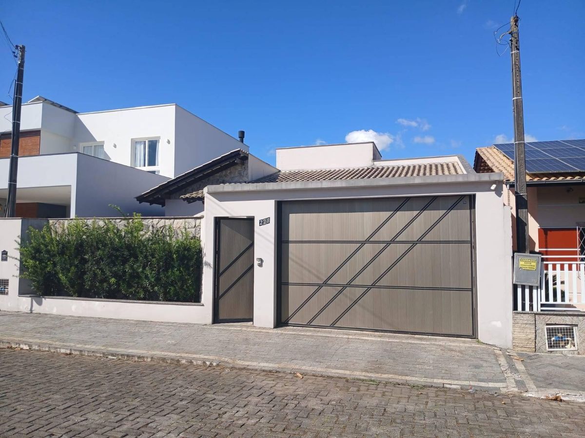 Casa Amizade em Guaramirim - Oportunidade! - Casa em Amizade, Guaramirim - à venda - Guara Imóveis Ltda