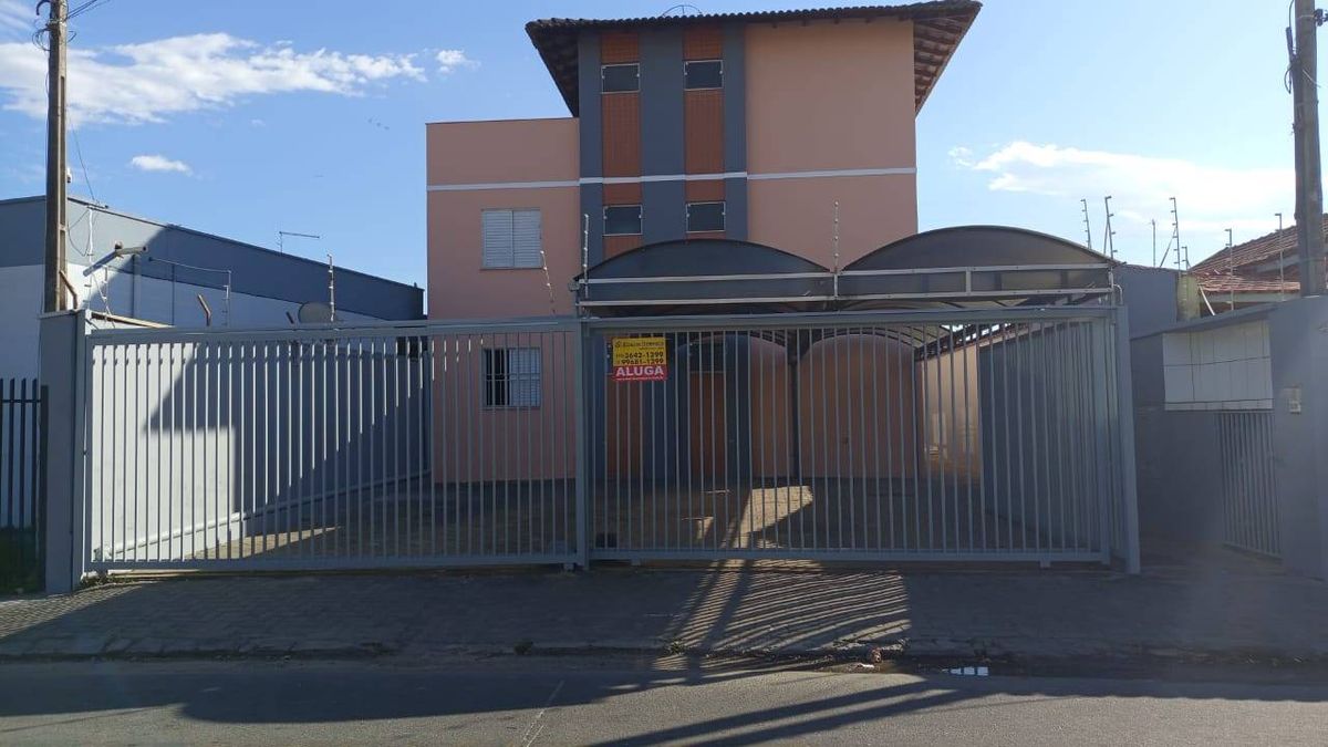 Duplex com 2 Quartos para Locação, São Benedito - Pindamonhangaba - Duplex em São Benedito, Pindamonhangaba - para locação - EDSON DERRICO IMOVEIS LTDA