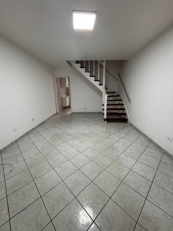 Aluguel de Casa de 2 Quartos na Vila Prudente - Sobrado em Vila Prudente, São Paulo - para locação - Ávila e Manno Imóveis