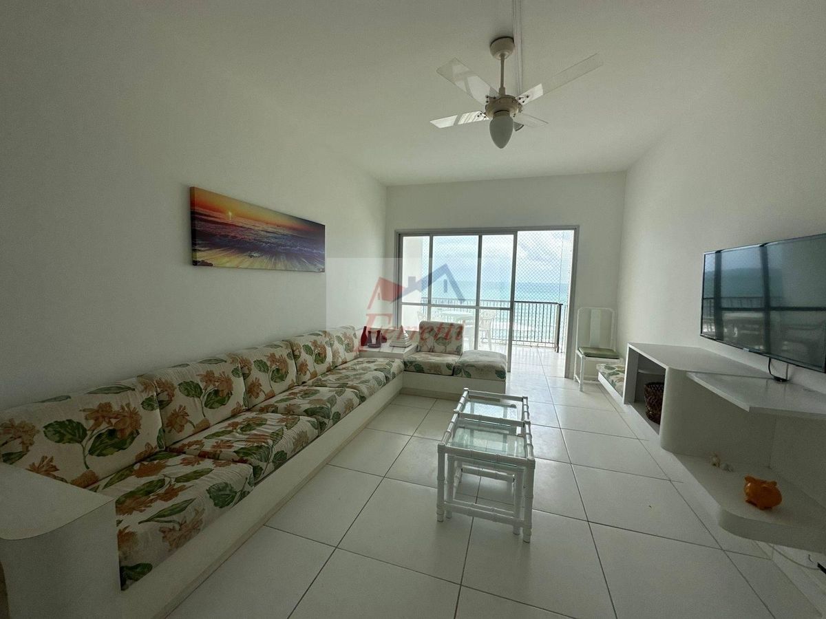 Apartamento com 3 dormitórios de frente para praia de Pitangueiras, Guarujá/SP