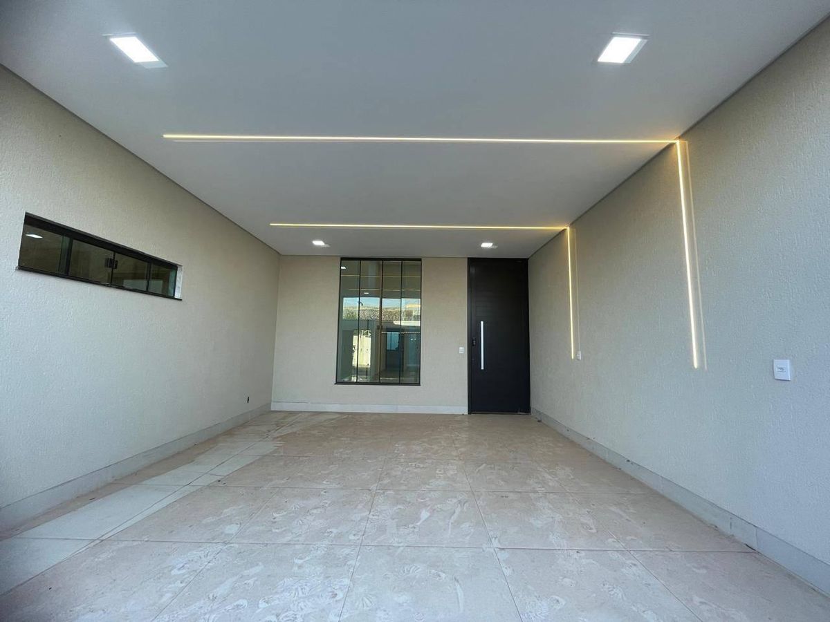 Casa alto padrão com 3 suítes no Jardim Atlântico
