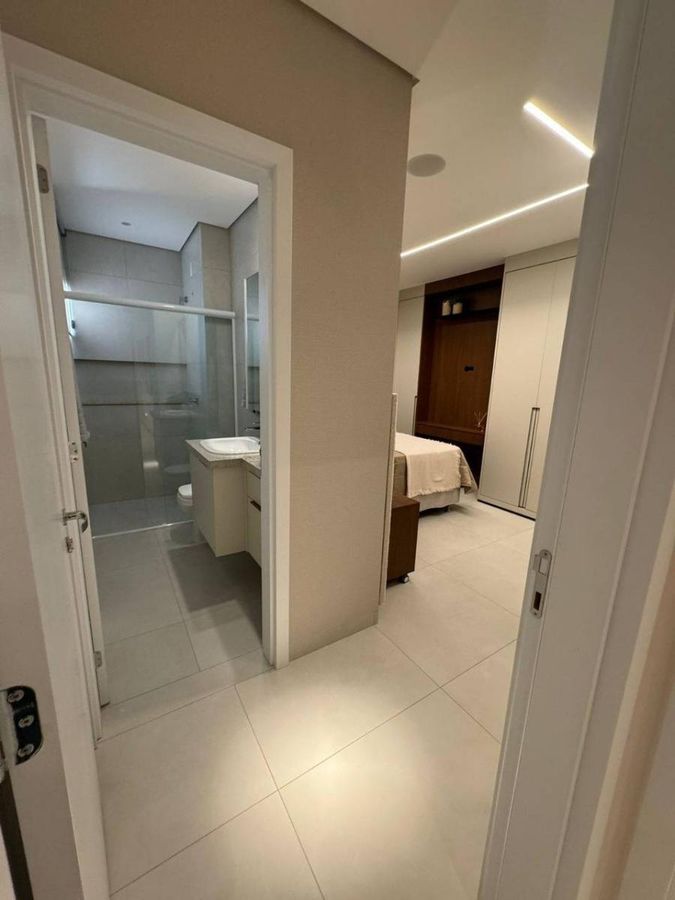 Apartamento com 3 quartos, 2 vagas - Vila Romana