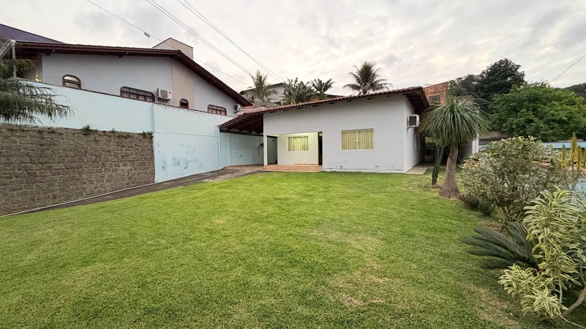 CASA COM AMPLO TERRENO NO BAIRRO TIFA MARTINS - Casa em Tifa Martins, Jaraguá do Sul - à venda - Brisa Sul Imóveis