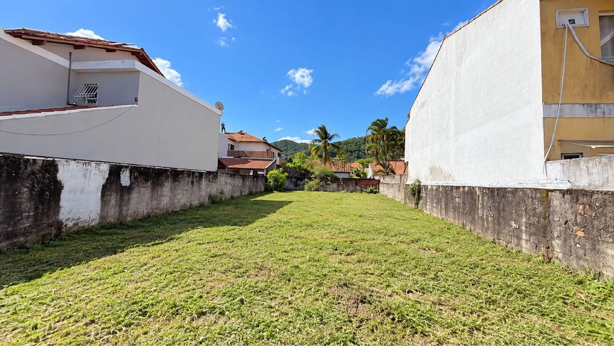 Terreno raro na Região Oceânica - 360 m² plano e murado - Lote/Terreno em Piratininga, Niterói - à venda - AGF IMÓVEIS
