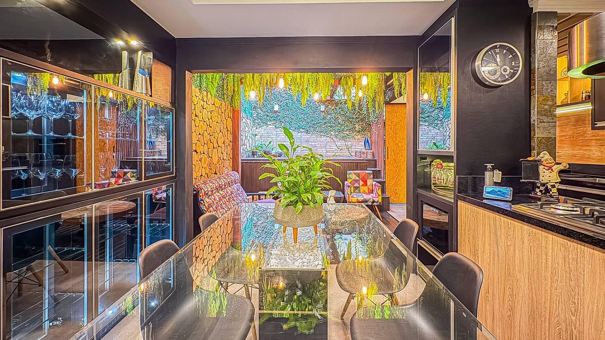 Sobrado Mobiliado com 2 Suítes na Água Verde! - Sobrado em Água Verde, Blumenau - à venda - CONCEITO IMOBILIARIA LTDA