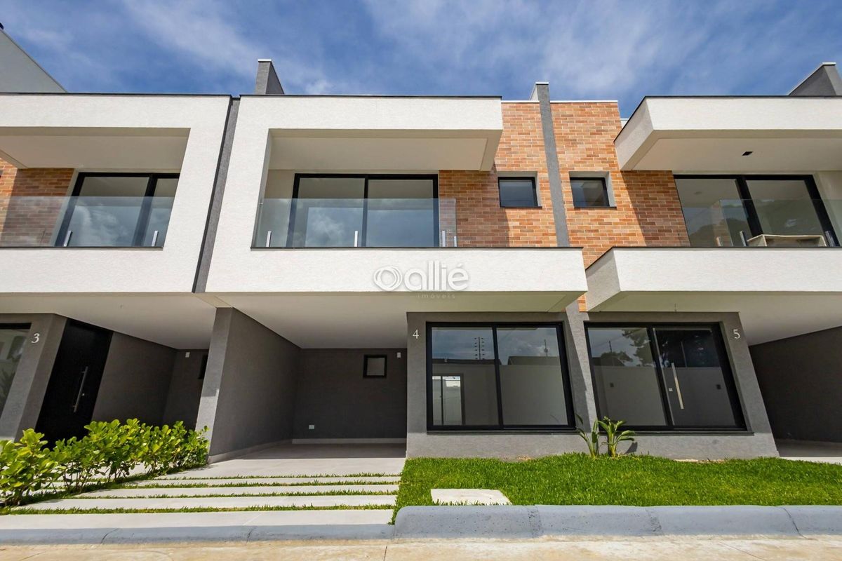Venda SOBRADO EM CONDOMÍNIO CURITIBA PR Brasil - Sobrado em Santa Felicidade, Curitiba - à venda - Allié Empreendimentos Imobiliários LTDA