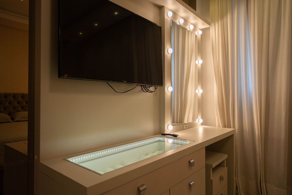 Apto 4 suítes — Zimmermann, Meia Praia, Itapema/SC - Apartamento em Meia Praia, Itapema - à venda - Portal Imóveis Itapema