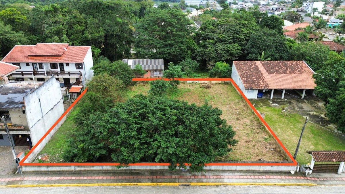 Terreno à venda, 450 m² por R$ 940.000,00 - Itapema do Norte - Itapoá/SC - Lote/Terreno em Itapema do Norte, Itapoá - à venda - Nossa Praia Imóveis