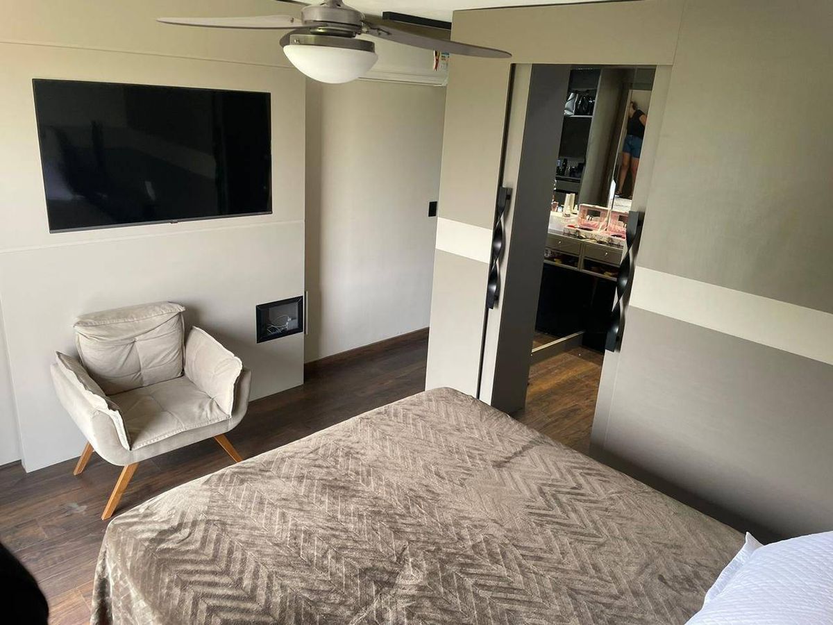 Casa com 4 quartos e 284 m² em Vila Guilhermina, Praia Grande