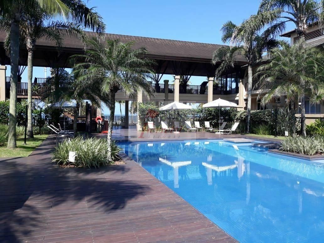 Apartamento Padrão pé na areia à venda em Guarujá/SP