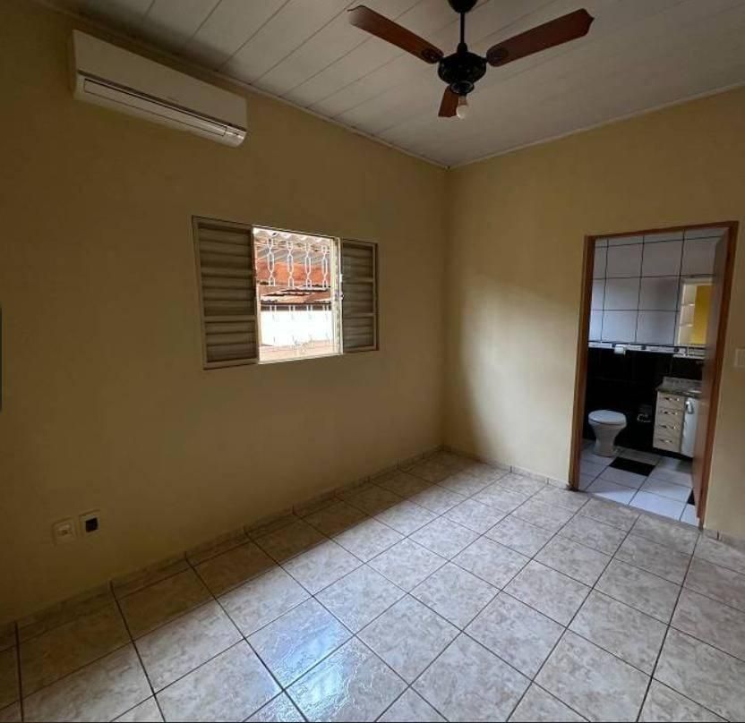 Vende-se Casa em Bairro Jardim Glória - Casa em Glória, Várzea Grande - à venda - Prime House Inteligência Imobiliária