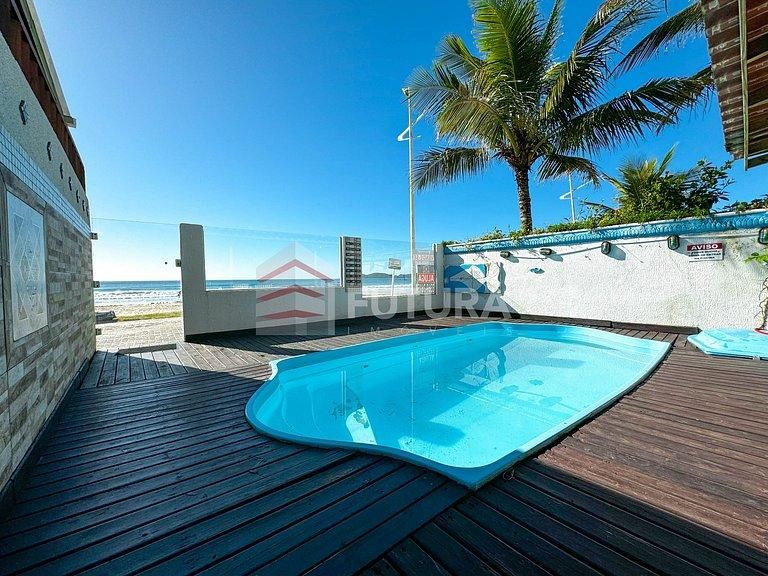 Aluguel de Temporada Casa Beira Mar com piscina em Bombas / Bombinhas - Casa em Bombas, Bombinhas - para temporada - PAULA CRISTINA DA SILVA MINELLA NEGOCIOS IMOBILIARIOS LTDA