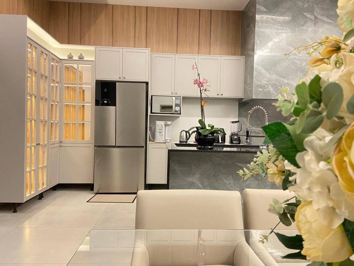 Casa com 3 quartos, 3 suítes