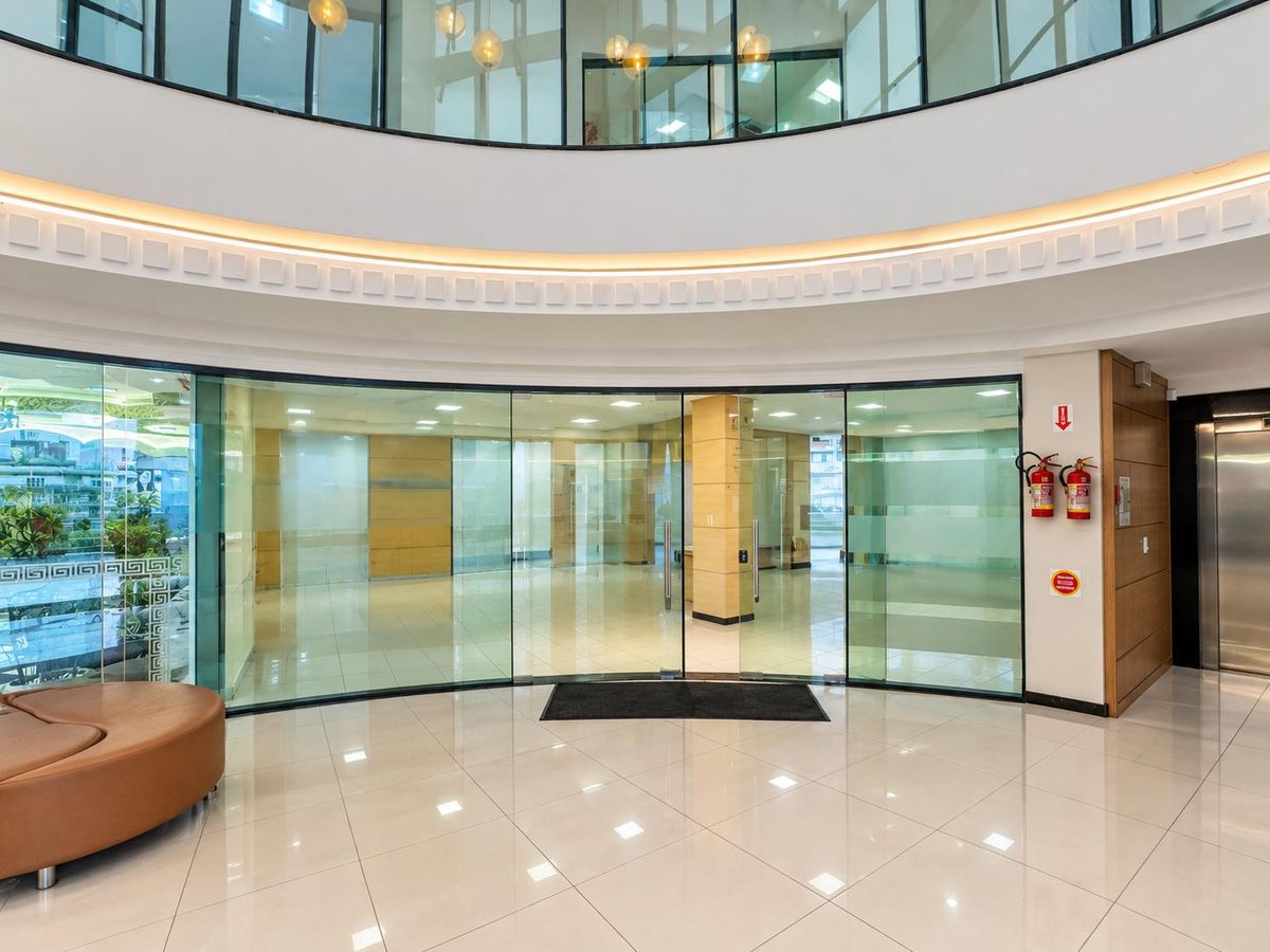 Sala Comercial - Venda - 250m2 - Semi Mobiliada - Exclusividade - Almanara Medical Center - Eugênio Schneider - Centro - Rio do Sul - Sala Comercial - à venda - Cifra Imóveis e Empreendimentos Imobiliários