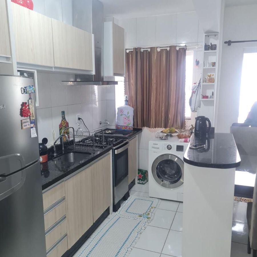 Apartamento semi mobiliado á venda com 2 quartos vaga de garagem coberta bairro Sta Regina livre de enchentes em Camboriú SC - Apartamento em Santa Regina, Camboriú - à venda - Ilaini Imóveis