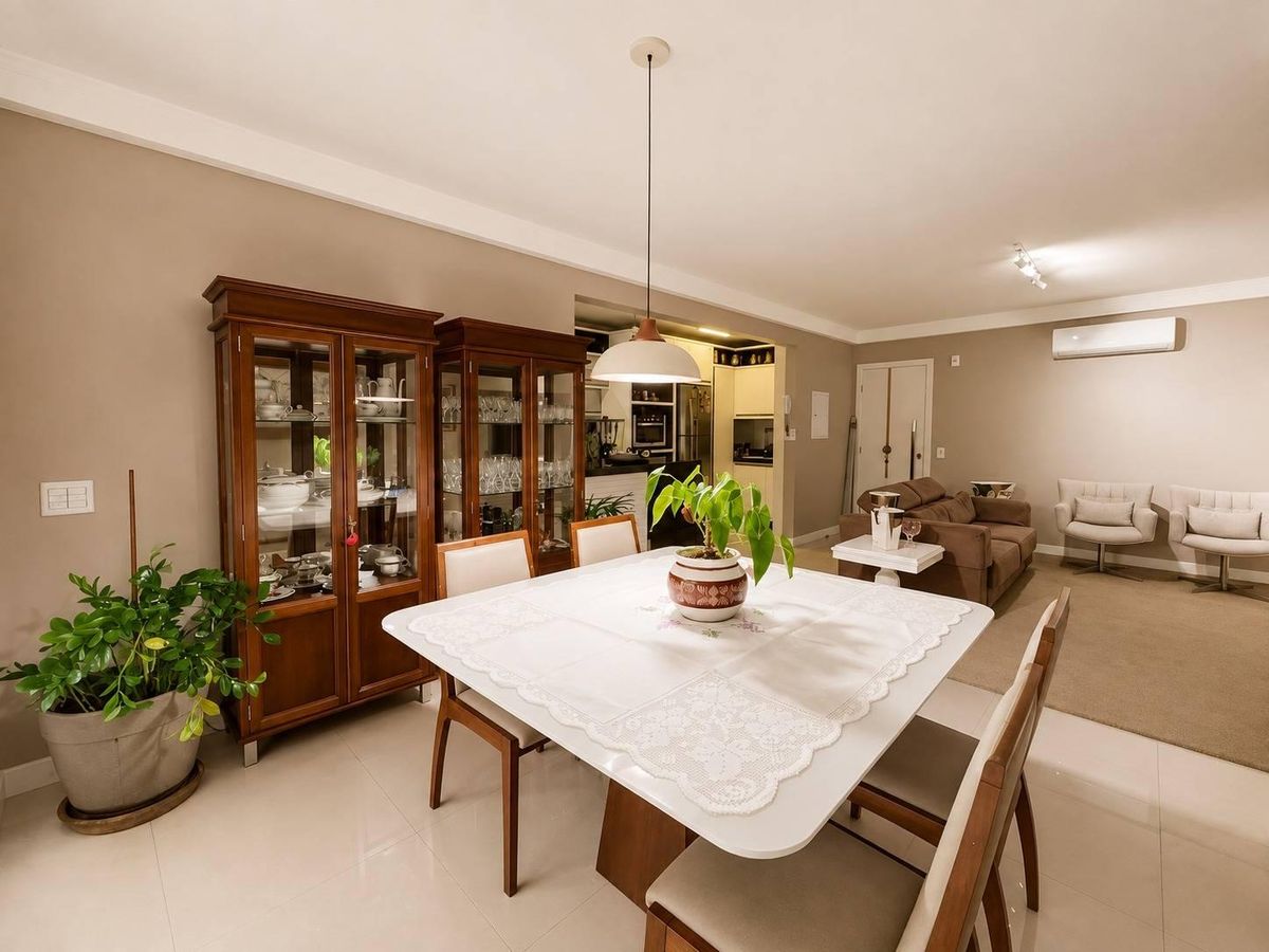 Residencial › Apartamento - Venda - 136,60 (M²) de Área Total - 97,92 (M²) de Área Privativa - R$:990.000,00 - Campinas - São José - SC - Apartamento em Campinas, São José - à venda - 500 NEGOCIOS IMOBILIARIOS EIRELI
