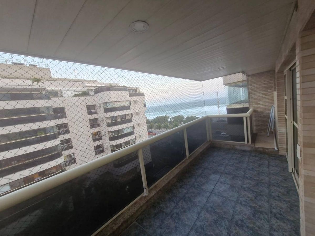 Apartamento com 2 Quartos e com Piscina, 60 m² na Barra da Tijuca, Rio de Janeiro. - Apartamento em Barra da Tijuca, Rio de Janeiro - para locação - Ativa Imobiliária LTDA