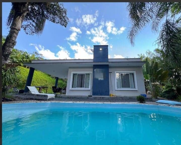 Casa residencial - Três Rios do Norte - Ref. - Casa em Três Rios do Norte, Jaraguá do Sul - para locação e à venda - HAUS IMÓVEIS LTDA