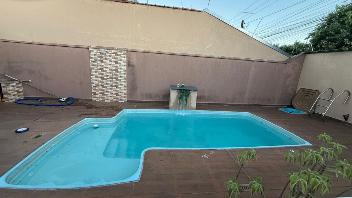 Casa Com Piscina Planalto Verde - Casa em Planalto Verde, Ribeirão Preto - à venda - JEORGE SILVA ARAUJO