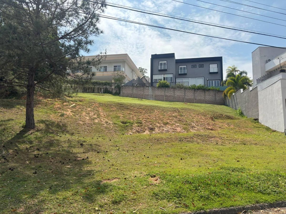 Terreno à venda, 755 m² por R$ 950.000,00 - Condomínio Portal do Lago, foto 4