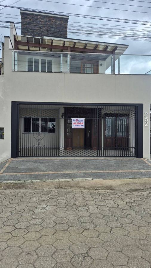 Sobrado de Alto padrão para locação - Sobrado em Vila Nova, Mafra - para locação - RIO MASTER IMOBILIÁRIA LTDA