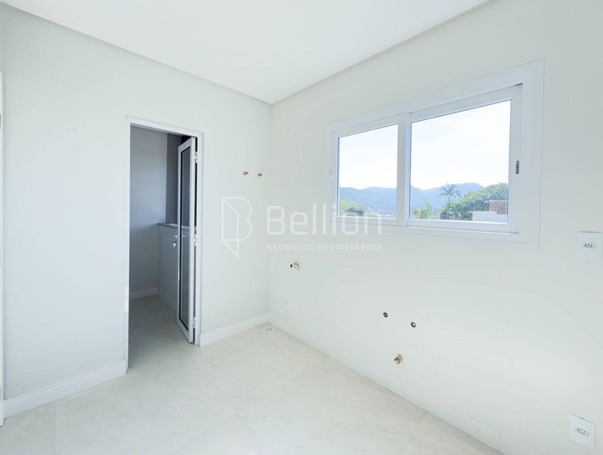 Apartamento à venda no bairro Capitais em Timbó/SC