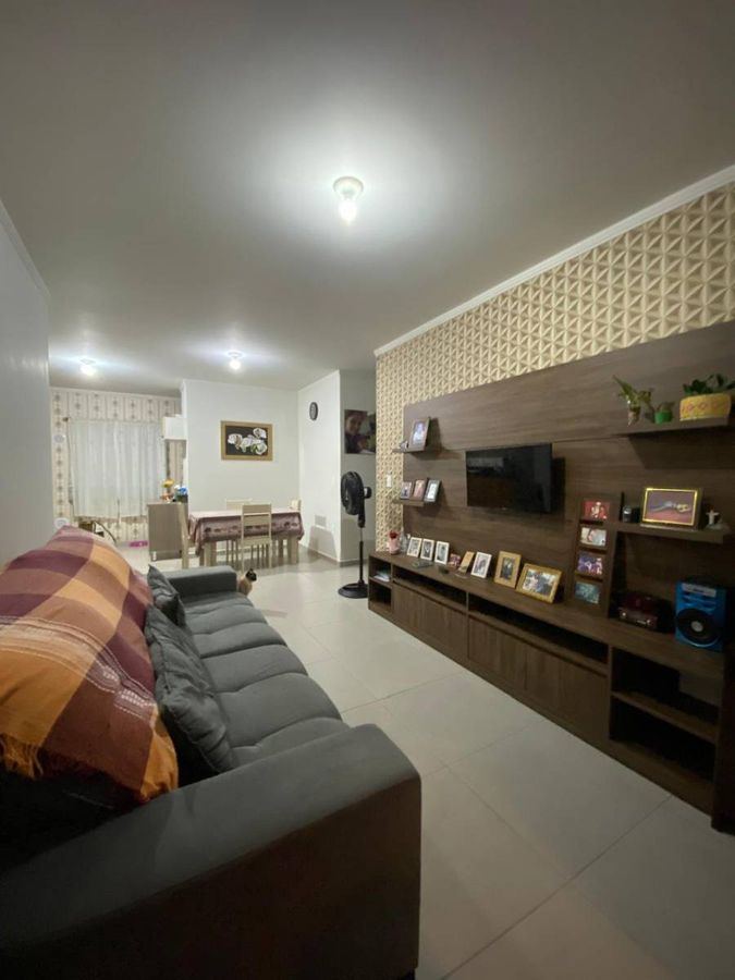 Apartamento com 1 Suíte e 1 Quarto à Venda no bairro Amizade