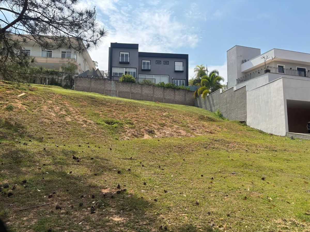 Terreno à venda, 755 m² por R$ 950.000,00 - Condomínio Portal do Lago, foto 3