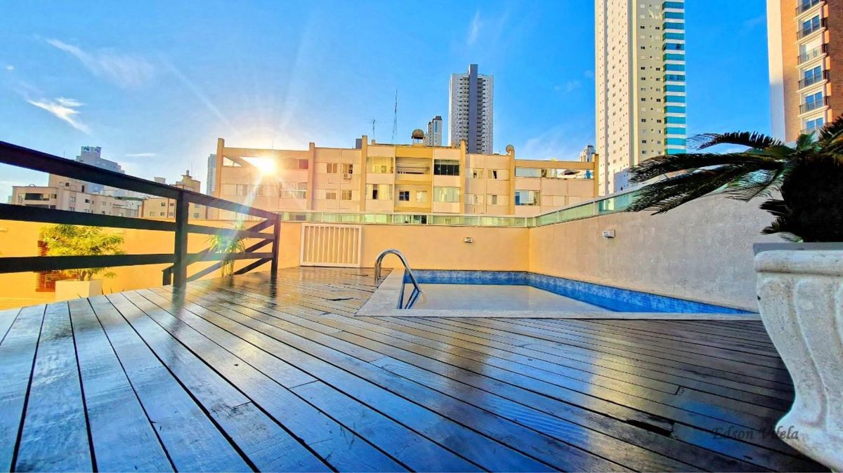 APTO DIFERENCIADO COM PISCINA PRIVATIVA A VENDA NO ED ESQUINA DI FIORE | CENTRO - BALNEÁRIO CAMBORIÚ/SC - Apartamento Diferenciado em Centro, Balneário Camboriú - à venda - Hárpia Imóveis