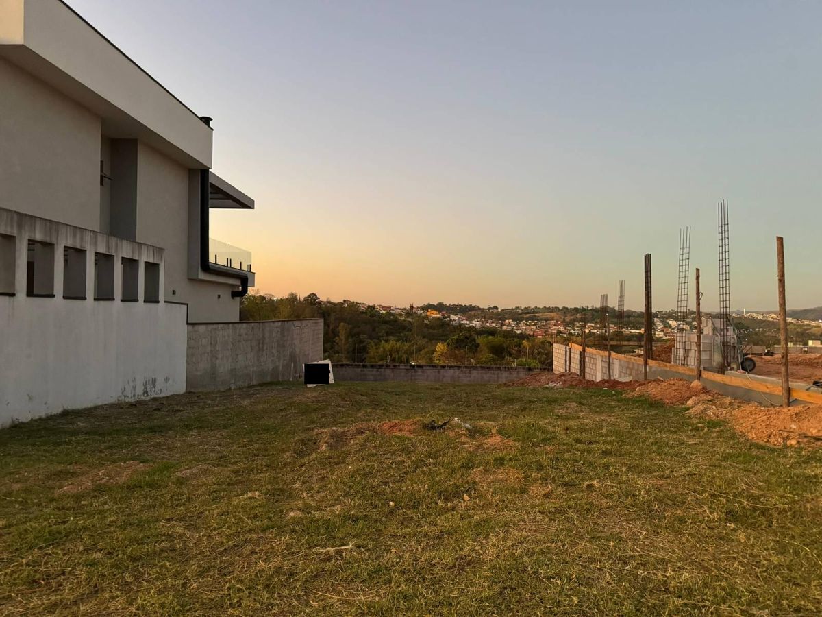 Lote/Terreno a venda com 330m² - Condomínio Colline di Parma - Valinhos, foto 2
