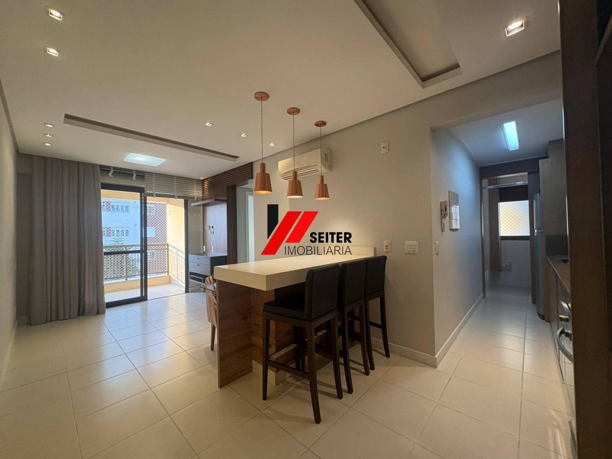 Apartamento de 2 dormitorios com suite e 2 vagas de garagem para locaçao Itacorubi - Apartamento em Itacorubi, Florianópolis - para locação - Seiter Imobiliária