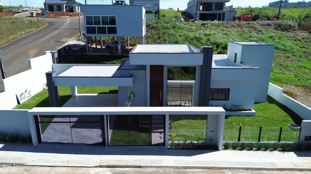 CASA NO SANTA TEREZINHA - Casa em Santa Terezinha, Concórdia - à venda - Conecta Imóveis