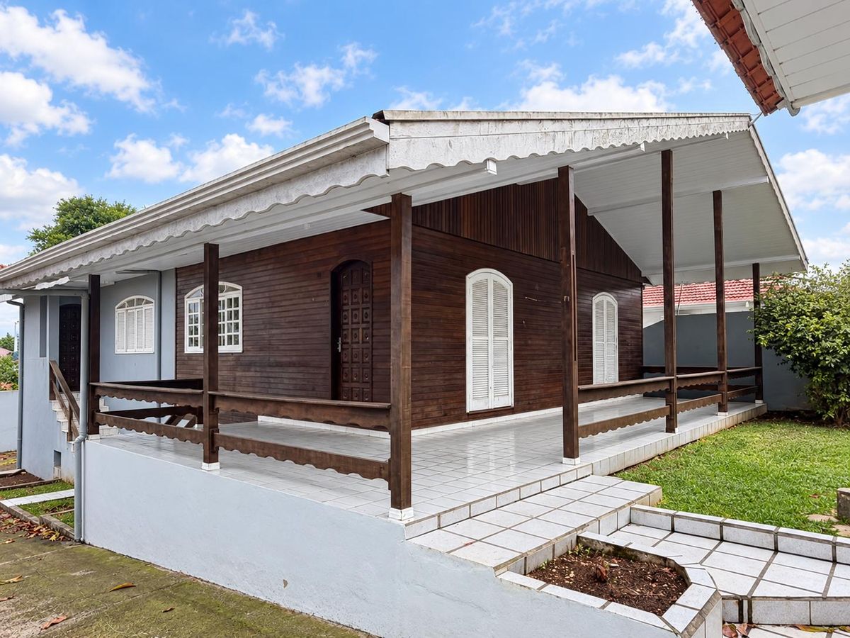 CASA NA VILA PINHEIRINHO À VENDA - Casa em Vila Pinheirinho, São Mateus do Sul - à venda - Salvielli Cordeiro Corretora de Imóveis