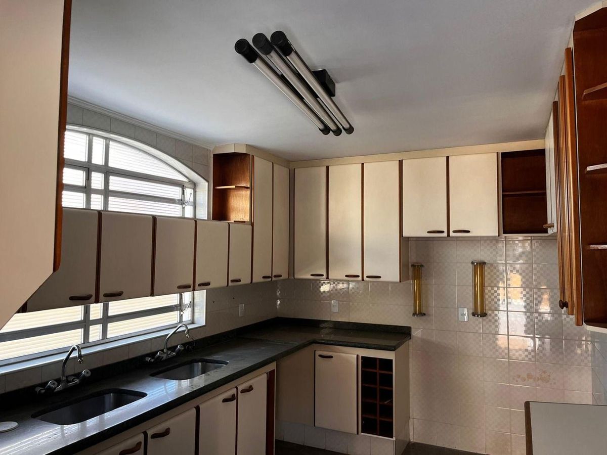 Casa com 4 dormitórios à venda, 400 m² por R$ 1.500.000 - Jardim Santo Antônio - Valinhos/SP, foto 4