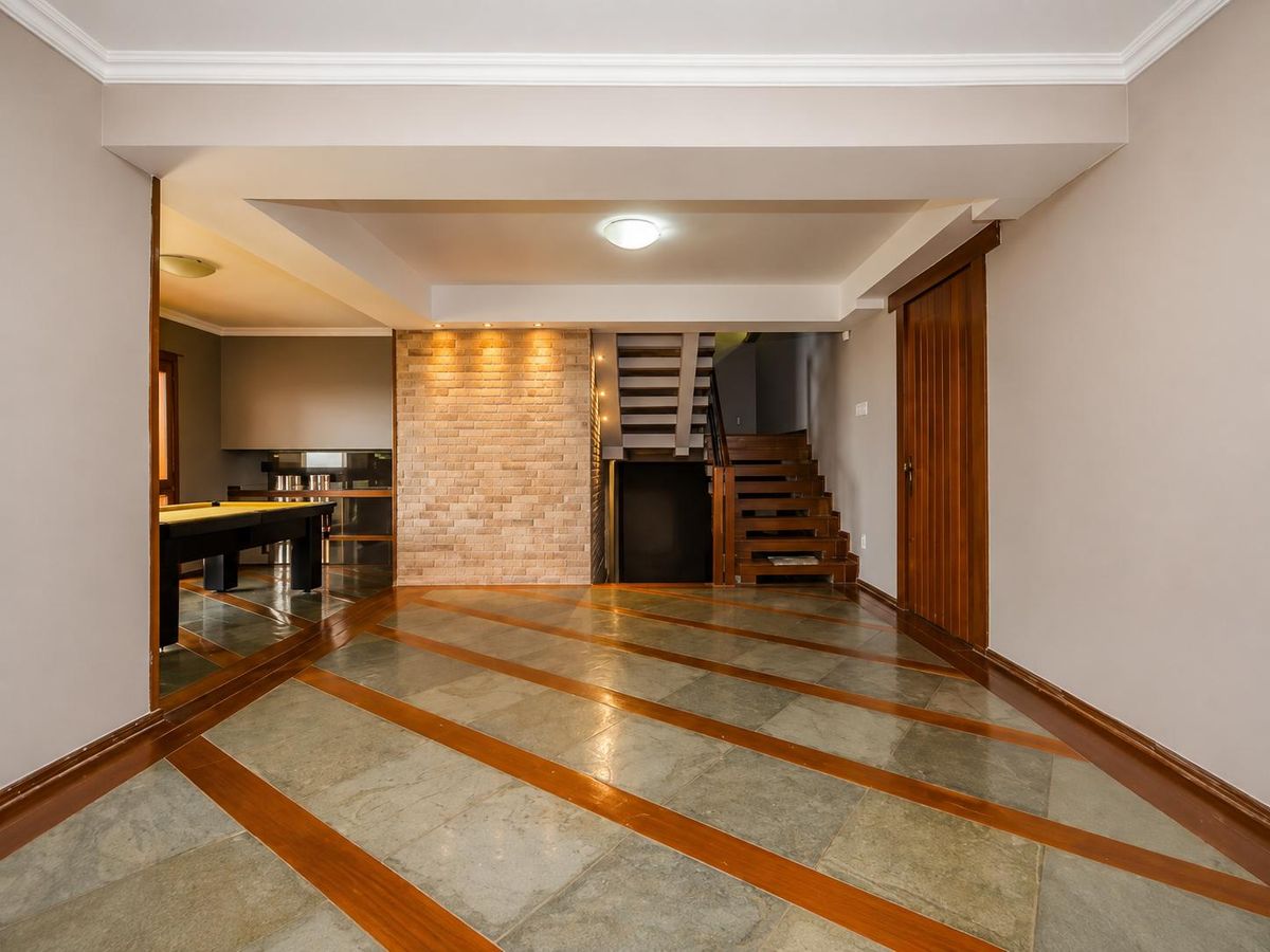 Casa com 4 quartos à Venda, Santa Lúcia - Belo Horizonte - Casa em Santa Lúcia, Belo Horizonte - à venda - Silvio Ximenes Imobiliária