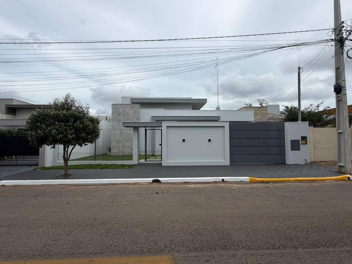 Casa 1m², com 3 quartos - Jardim Aurora, Sorriso