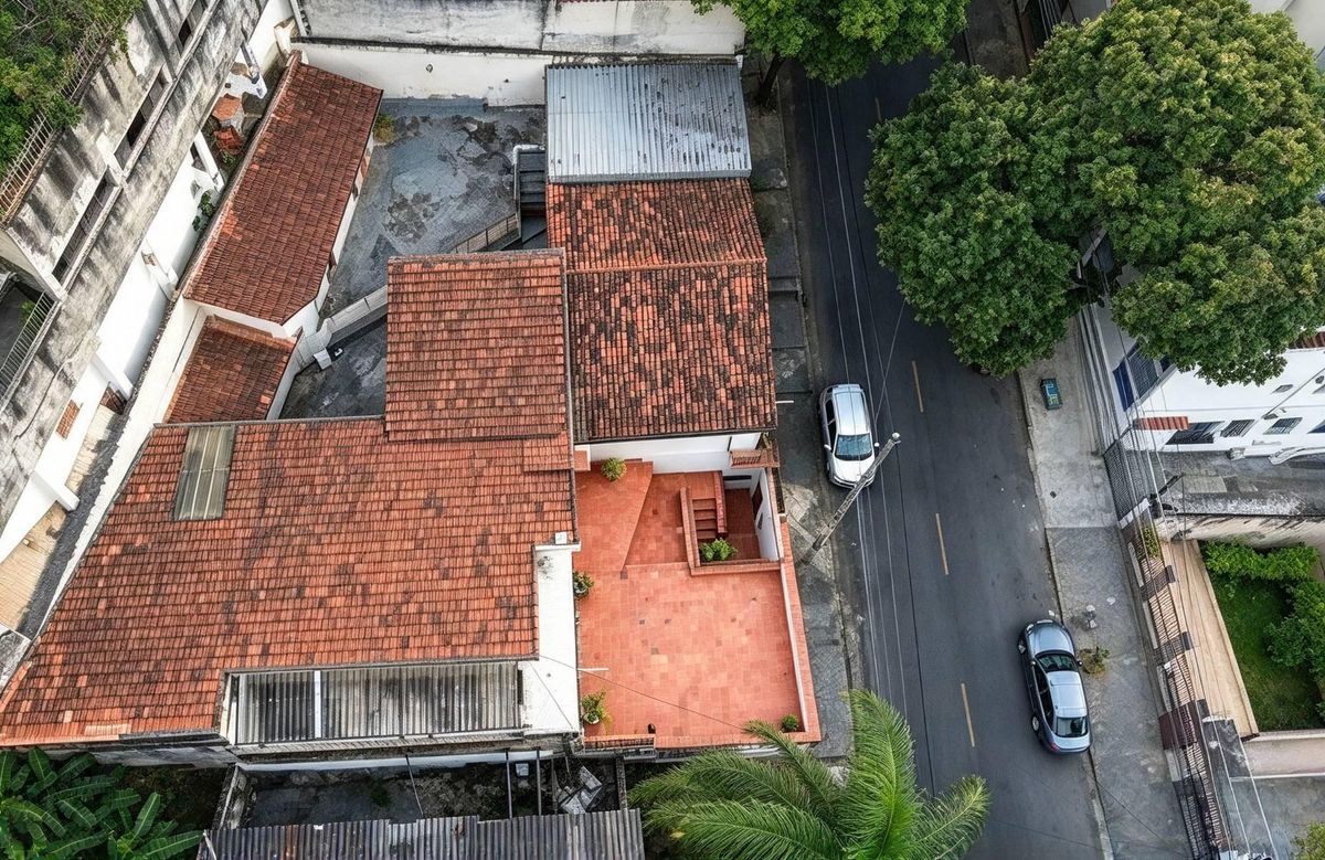 Lote/Terreno com 5 quartos à Venda, São Pedro - Belo Horizonte - Lote/Terreno em São Pedro, Belo Horizonte - à venda - Silvio Ximenes Imobiliária