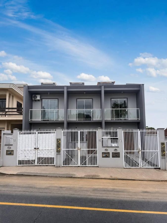 Geminado com 2 dormitórios à venda no João - Casa Geminada em João Costa, Joinville - à venda - H7 Imóveis Ltda