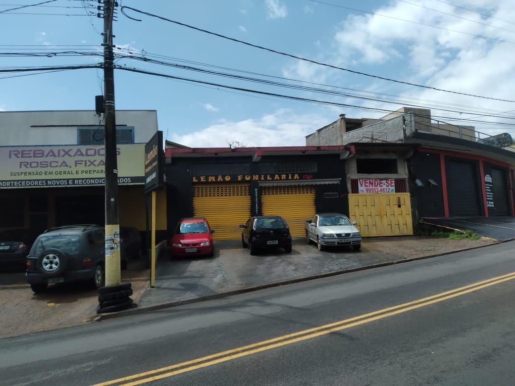 Terreno comercial 316 m2, em ótima localização, com funcionamento de funilaria e uma casa de fundo no terreno, Oportunidade comercial e residencial., foto 4