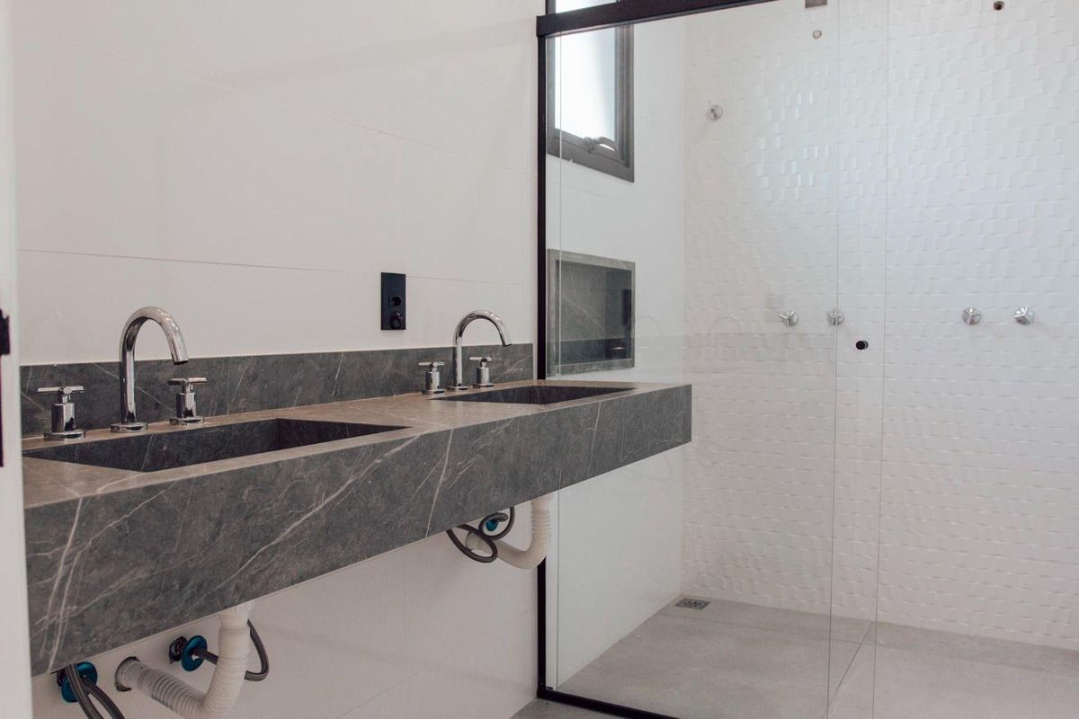 Casa com 3 suítes  à venda, 268 m² por R$ 1.750.000 - Condomínio Vivenda das Cerejeiras - Valinhos/SP, foto 4
