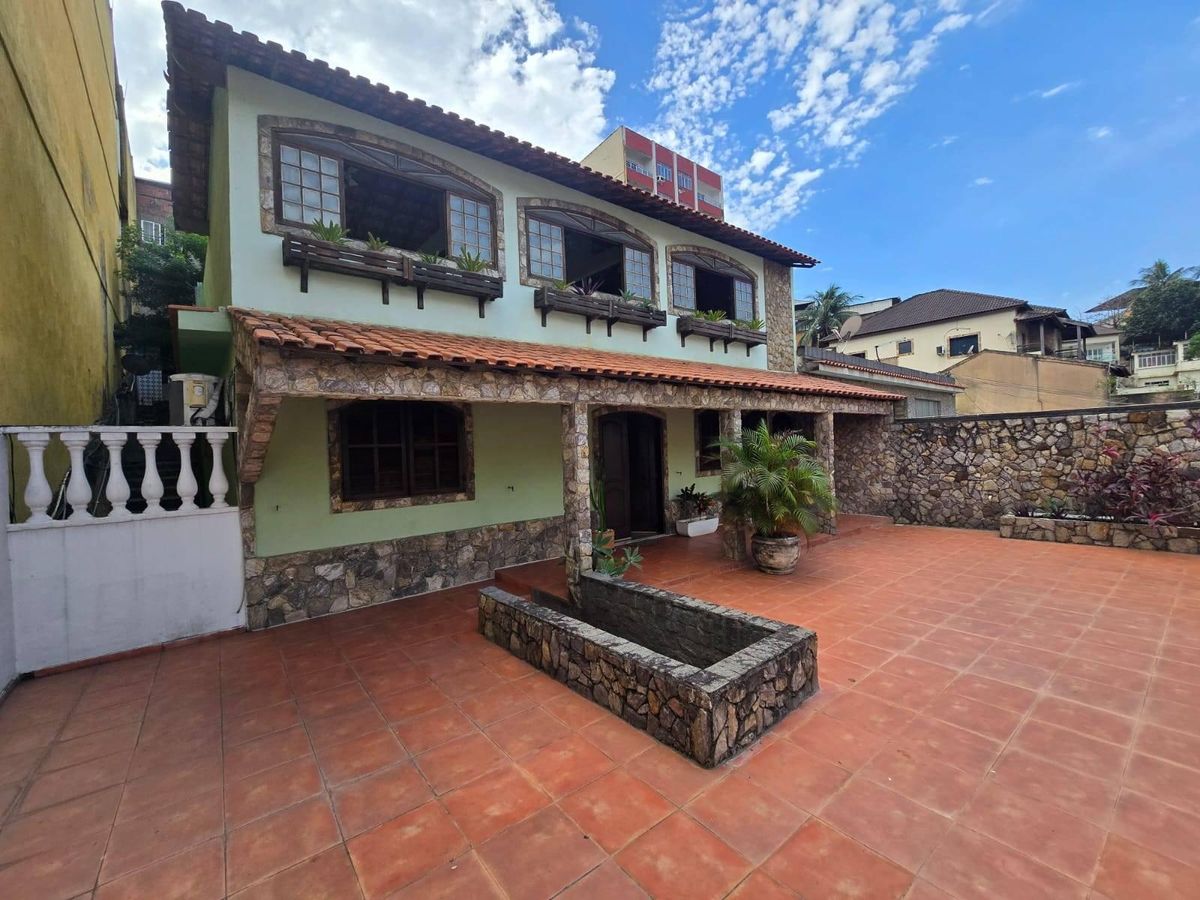 CASA PARA VENDA RUA GENERAL CANABARRO