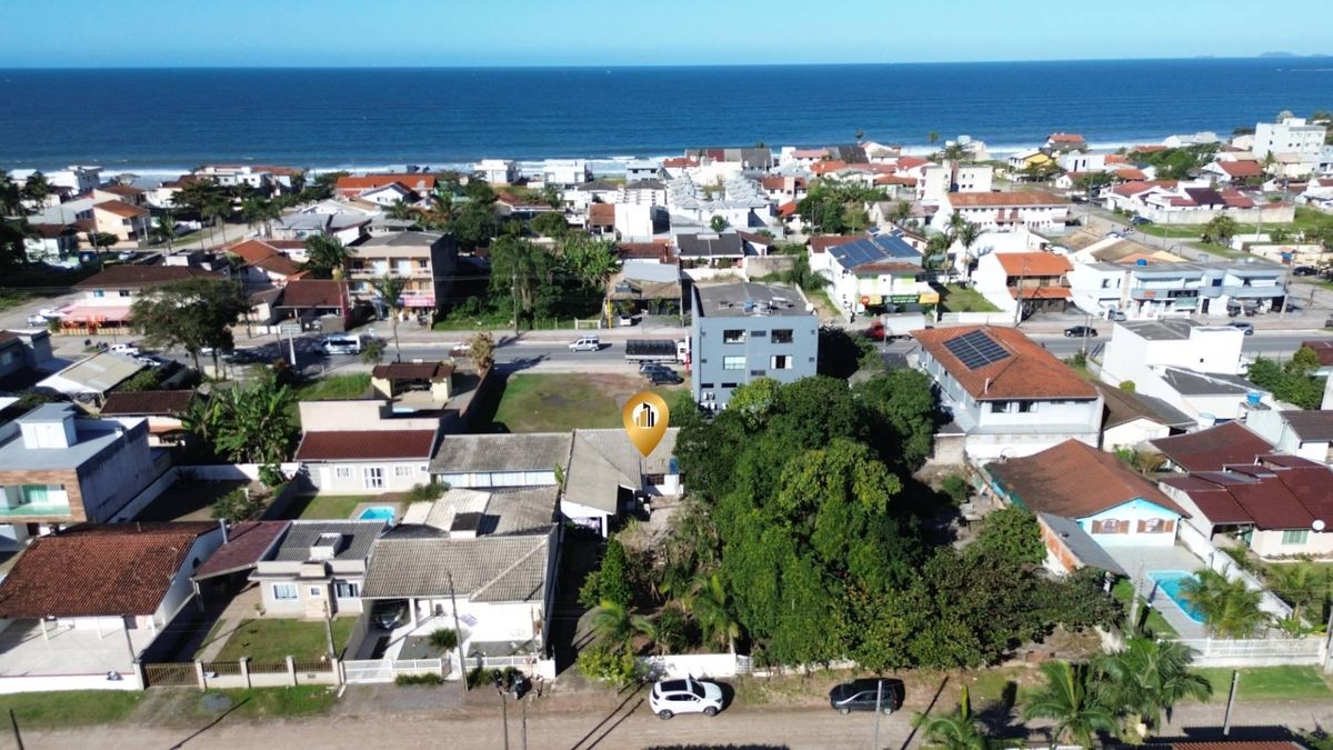 Terreno Com 360m² Com Casa, Em Otima Localização
