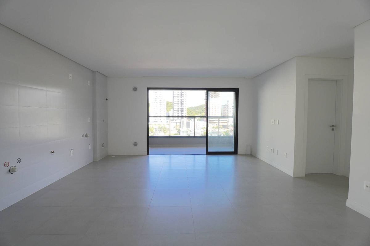 Apartamento a venda no Edifício Brava Valley na Praia Brava - Apartamento em Praia Brava - à venda - IMOBILIÁRIA TERRA ITAJAI LTDA