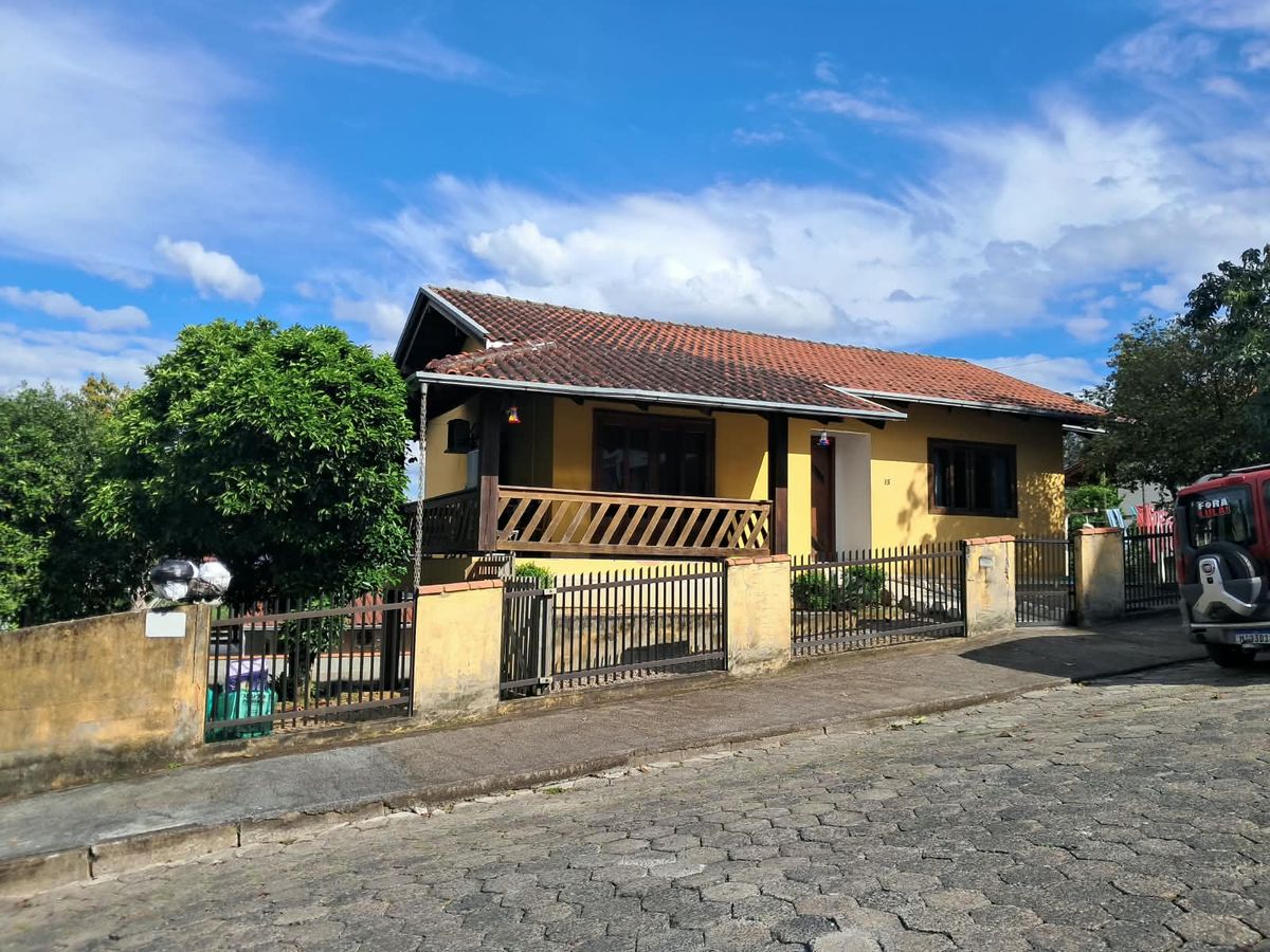 CASA - Casa em Progresso, Rio do Sul - à venda - IMOBILIARIA ALTO VALE LTDA
